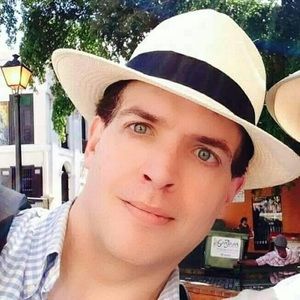 Meet your Posher, Mark